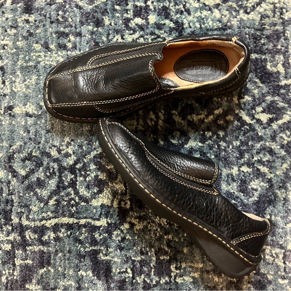 BORN Casual Black Leather Slip On Shoes Sz 6 - Picture 7 of 10